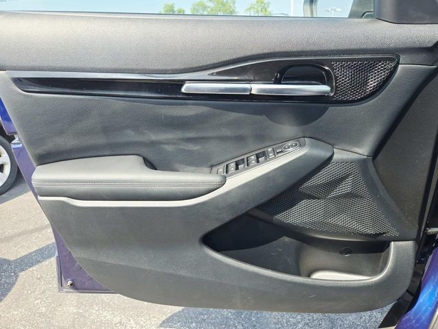 Kia Seltos Vehicle Full-screen Gallery Image 31