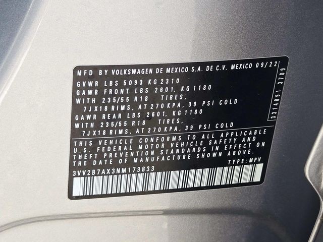 Volkswagen Tiguan Vehicle Full-screen Gallery Image 33