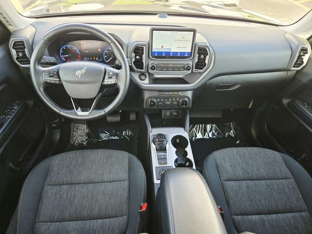 Ford Bronco Sport Vehicle Full-screen Gallery Image 07