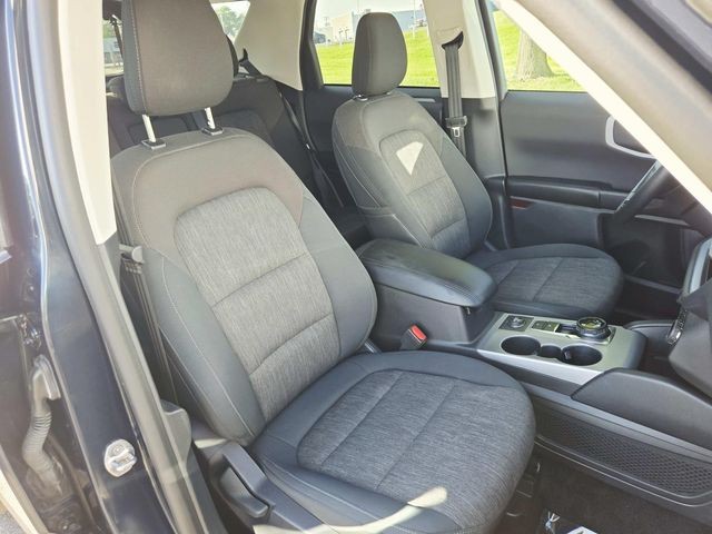 Ford Bronco Sport Vehicle Full-screen Gallery Image 13