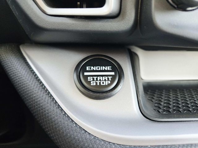 Ford Bronco Sport Vehicle Full-screen Gallery Image 28