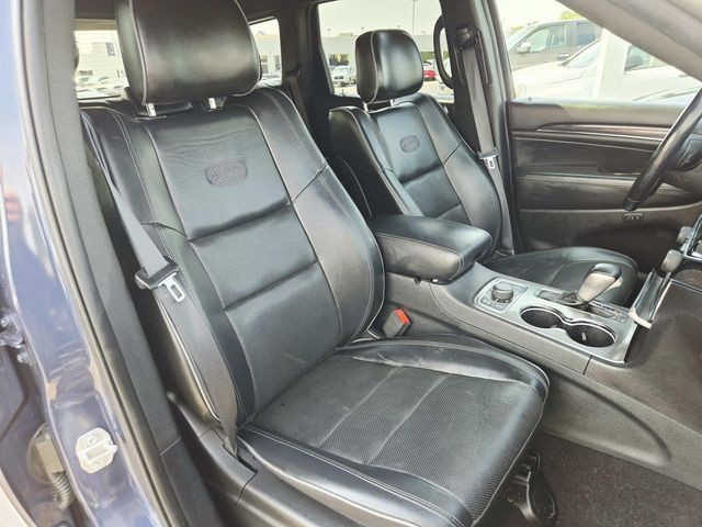 Jeep Grand Cherokee Vehicle Full-screen Gallery Image 14