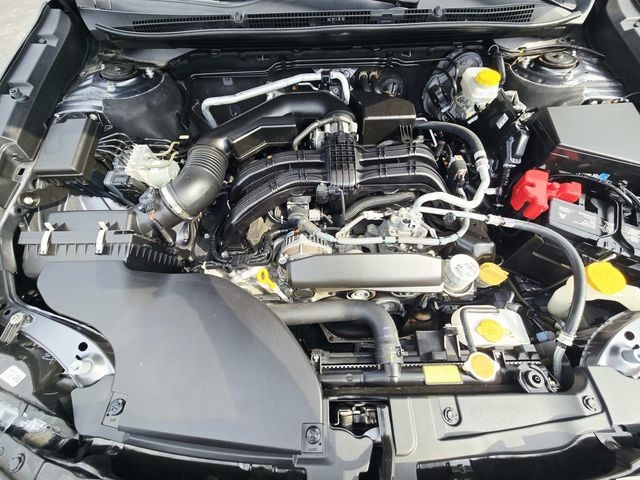 Subaru Outback Vehicle Full-screen Gallery Image 14