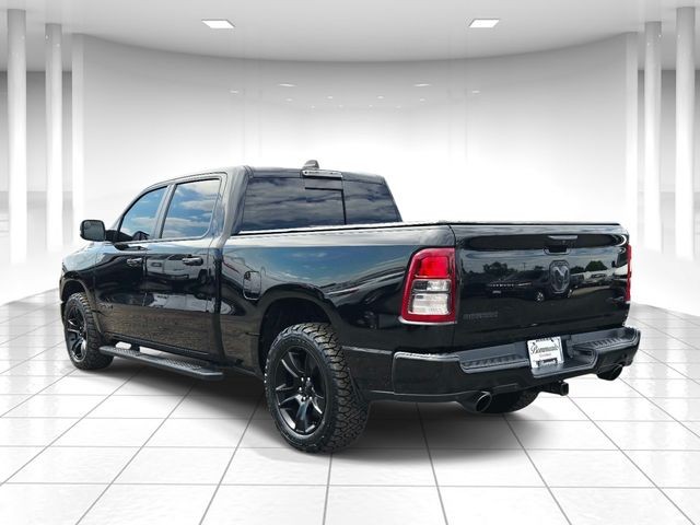Ram 1500 Vehicle Full-screen Gallery Image 03