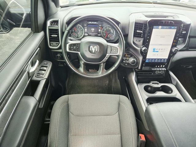 Ram 1500 Vehicle Full-screen Gallery Image 07