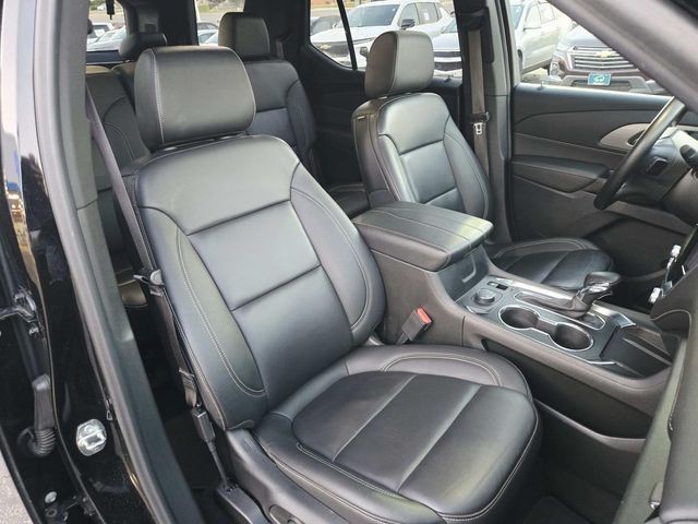 Chevrolet Traverse Vehicle Full-screen Gallery Image 14