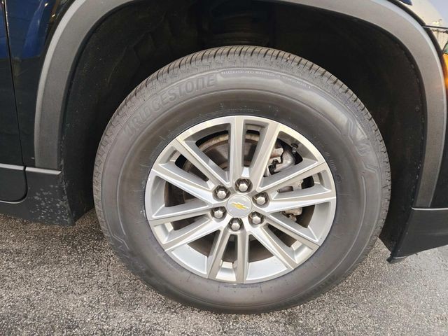 Chevrolet Traverse Vehicle Full-screen Gallery Image 15