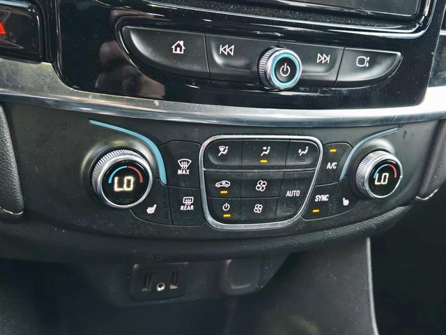 Chevrolet Traverse Vehicle Full-screen Gallery Image 25
