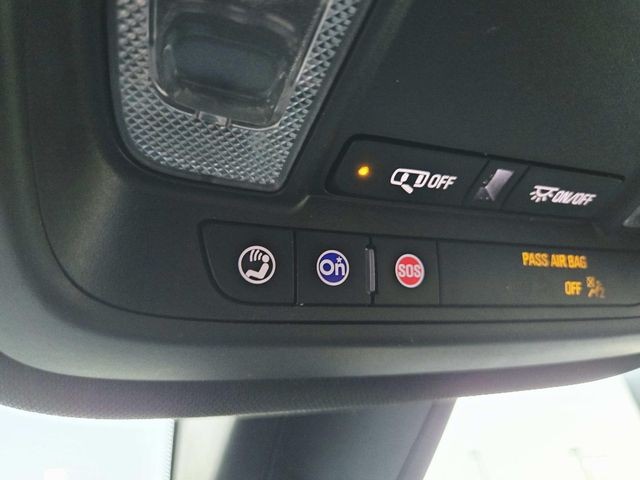 Chevrolet Traverse Vehicle Full-screen Gallery Image 30
