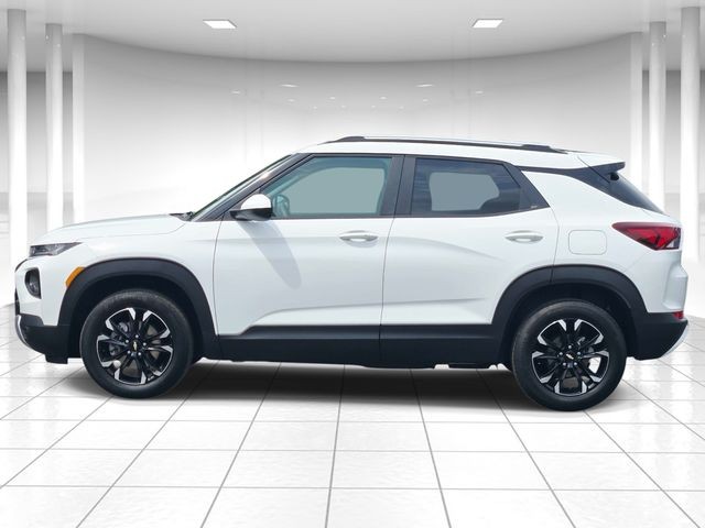 Chevrolet Trailblazer Vehicle Full-screen Gallery Image 02