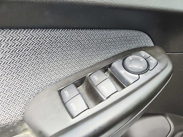 Chevrolet Trailblazer Vehicle Full-screen Gallery Image 30