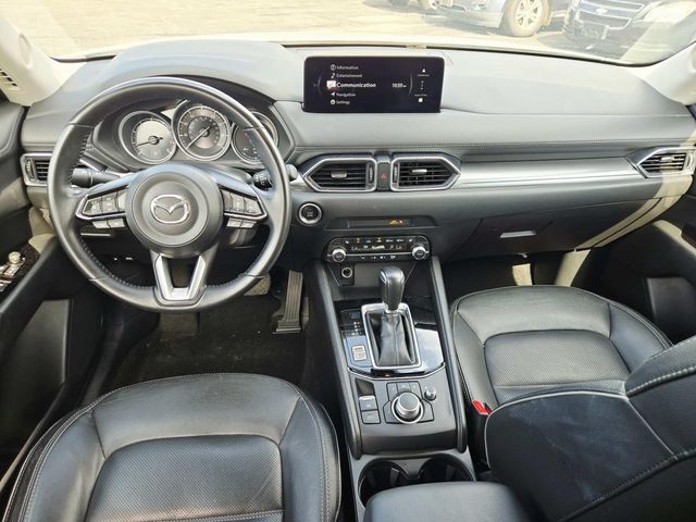 Mazda CX-5 Vehicle Full-screen Gallery Image 07
