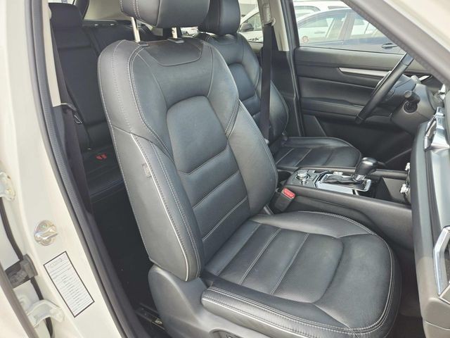 Mazda CX-5 Vehicle Full-screen Gallery Image 13