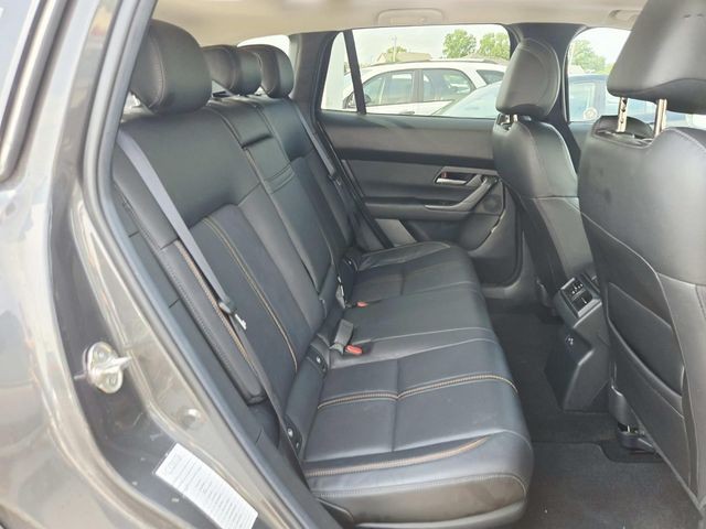 Mazda CX-50 Hybrid Vehicle Full-screen Gallery Image 12