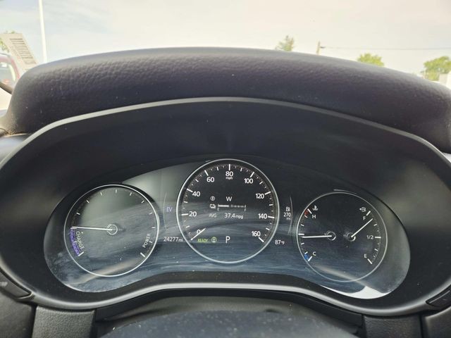 Mazda CX-50 Hybrid Vehicle Full-screen Gallery Image 18