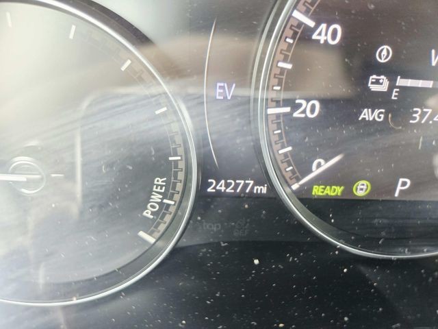 Mazda CX-50 Hybrid Vehicle Full-screen Gallery Image 19