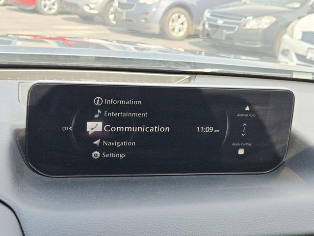 Mazda CX-50 Hybrid Vehicle Full-screen Gallery Image 21