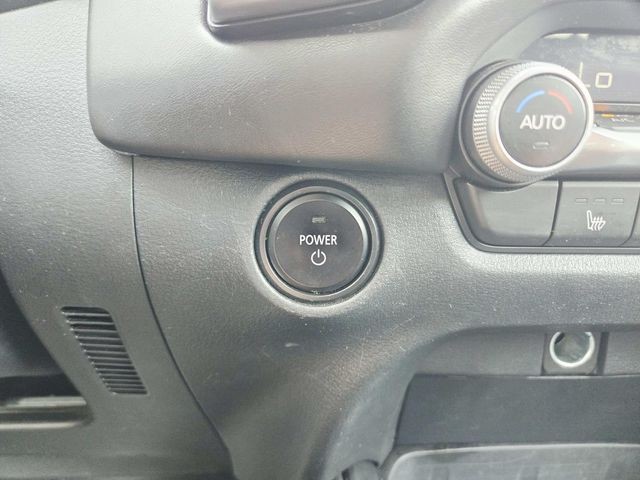 Mazda CX-50 Hybrid Vehicle Full-screen Gallery Image 25