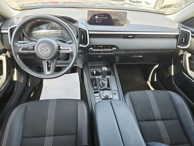 Mazda CX-50 Vehicle Full-screen Gallery Image 06