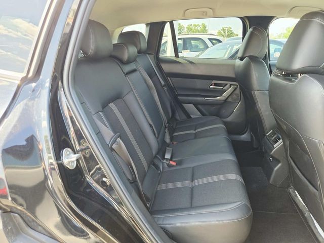 Mazda CX-50 Vehicle Full-screen Gallery Image 11