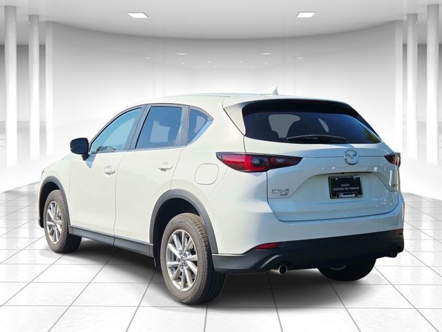 Mazda CX-5 Vehicle Full-screen Gallery Image 03