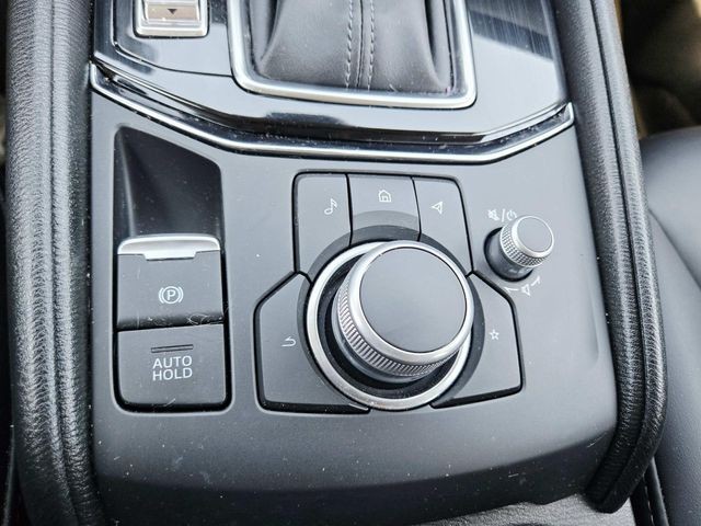 Mazda CX-5 Vehicle Full-screen Gallery Image 19