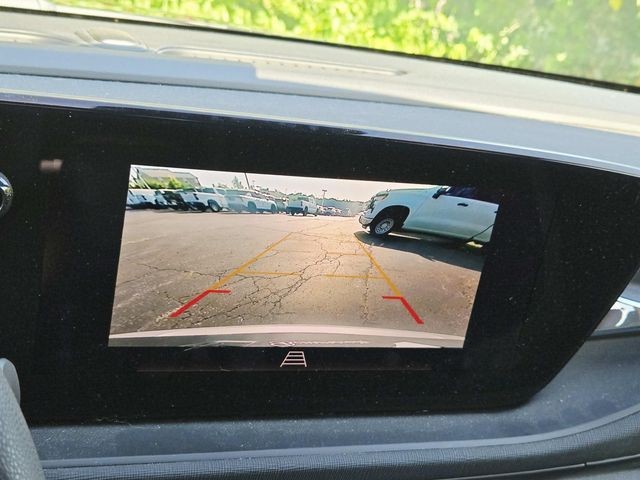 Buick Envista Vehicle Full-screen Gallery Image 17