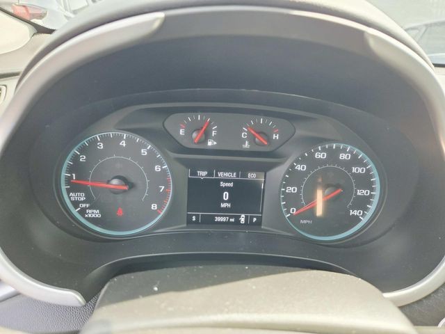 Chevrolet Malibu Vehicle Full-screen Gallery Image 18