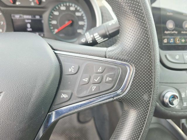 Chevrolet Malibu Vehicle Full-screen Gallery Image 17