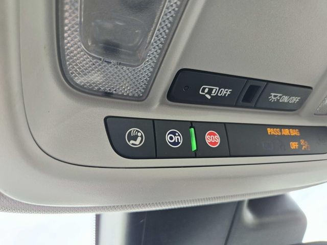 Chevrolet Malibu Vehicle Full-screen Gallery Image 28