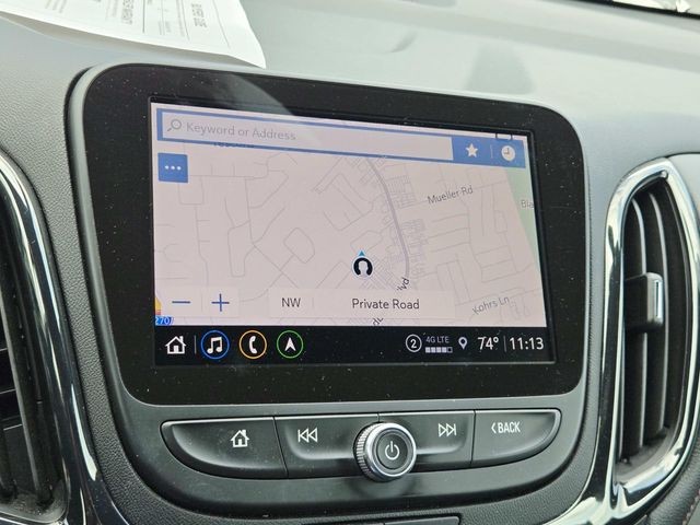 Chevrolet Equinox Vehicle Full-screen Gallery Image 21