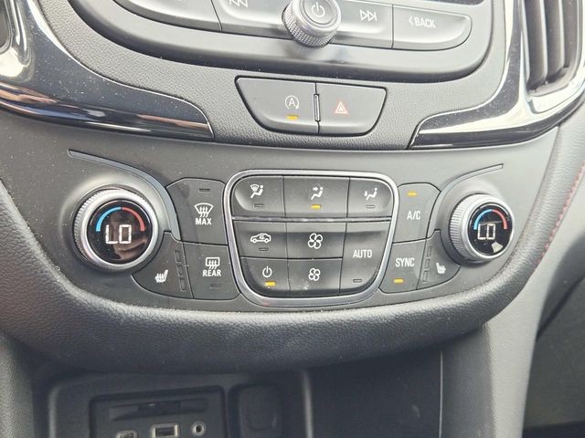 Chevrolet Equinox Vehicle Full-screen Gallery Image 23