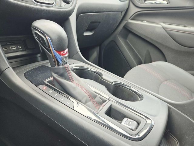 Chevrolet Equinox Vehicle Full-screen Gallery Image 26