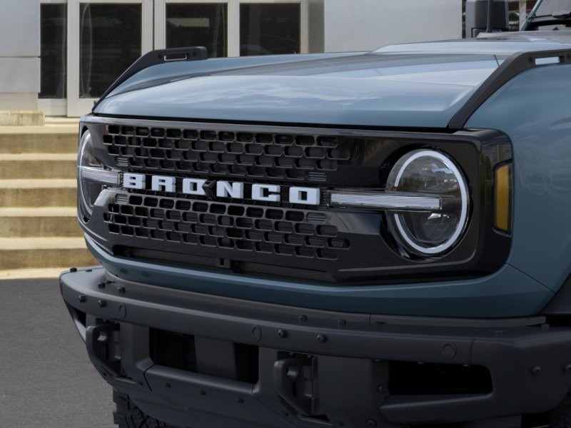 Ford Bronco Vehicle Image 19