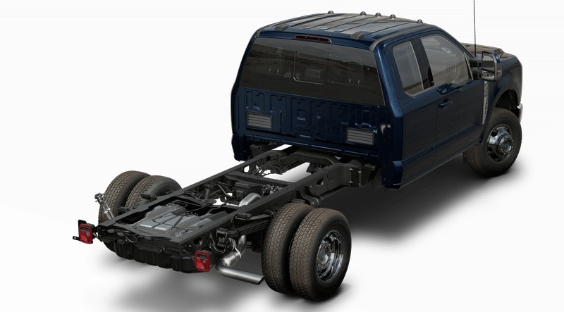 Ford Super Duty F-350 DRW Vehicle Image 03