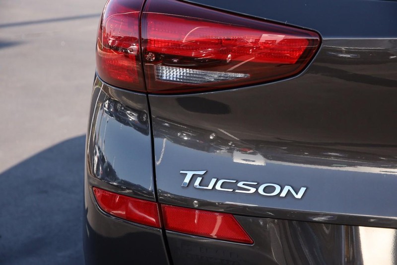Hyundai Tucson Vehicle Image 08