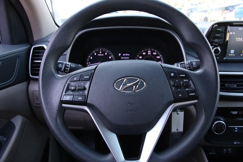 Hyundai Tucson Vehicle Image 13