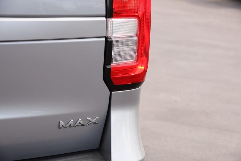 Ford Expedition Max Vehicle Image 09