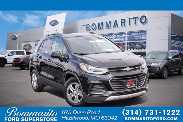2020 Chevrolet Trax LT at Bommarito Ford in Hazelwood MO