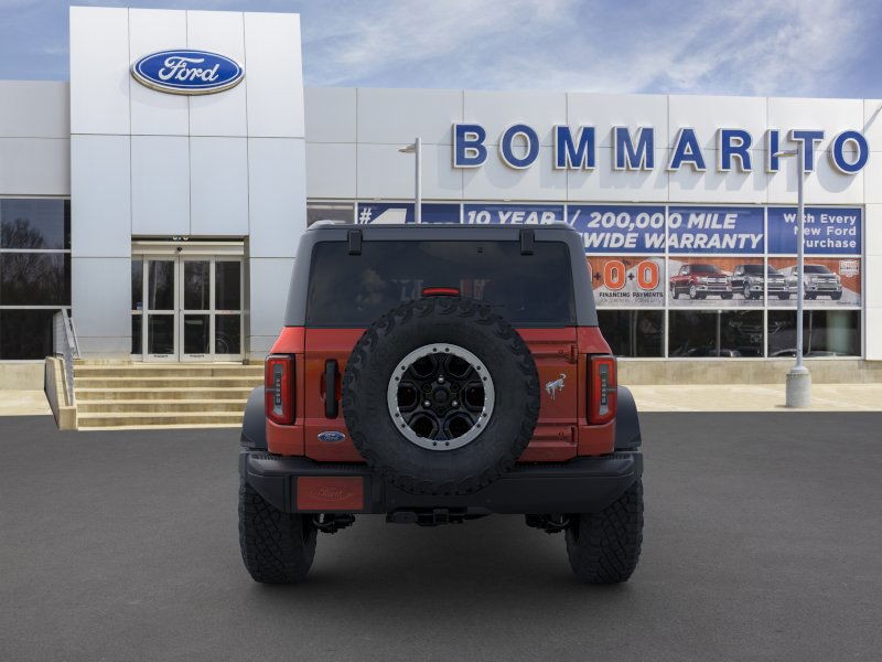 Ford Bronco Vehicle Image 05