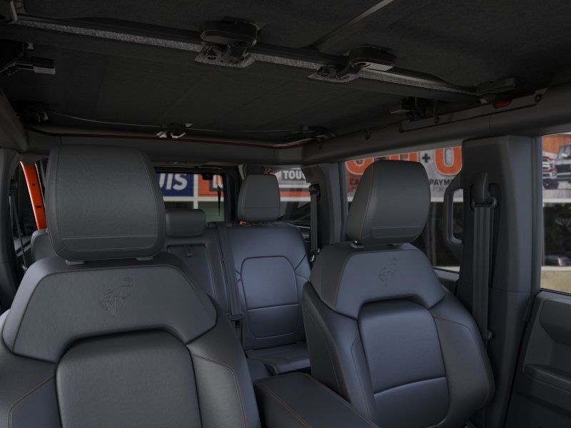 Ford Bronco Vehicle Image 12