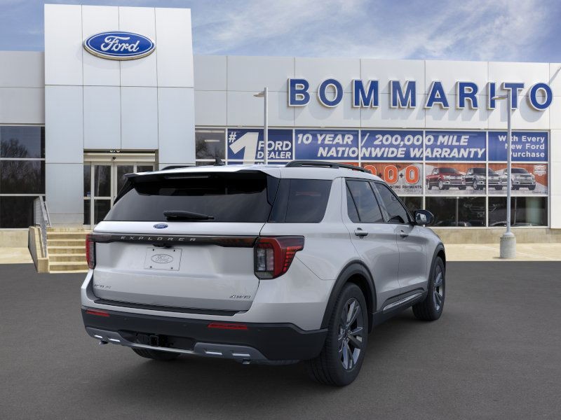 Ford Explorer Vehicle Image 08