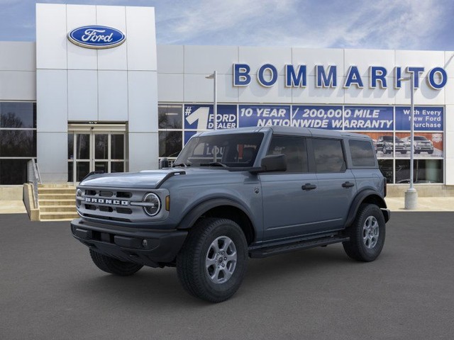 2024 Ford Bronco Big Bend at Bommarito Ford in Hazelwood MO