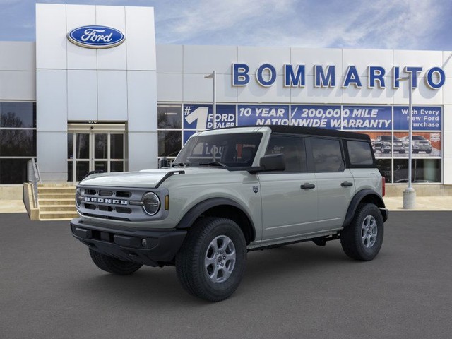 2024 Ford Bronco Big Bend at Bommarito Ford in Hazelwood MO