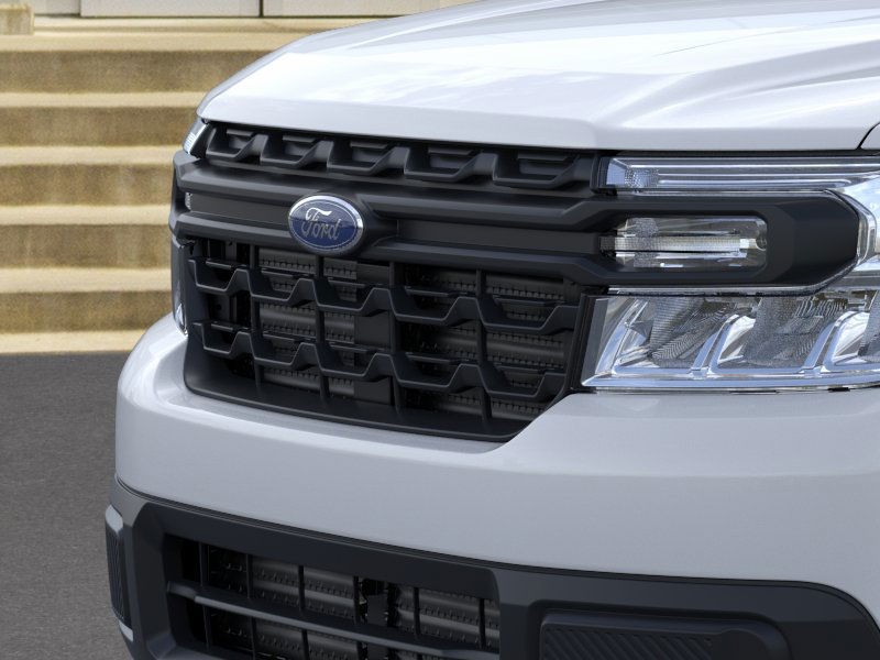 Ford Maverick Vehicle Image 18