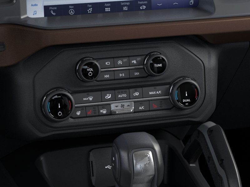 Ford Bronco Vehicle Image 16