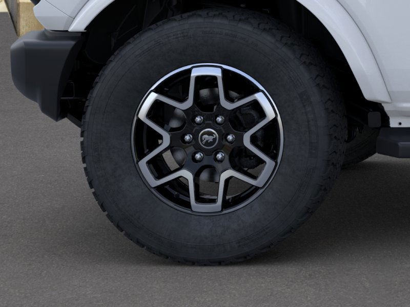 Ford Bronco Vehicle Image 21