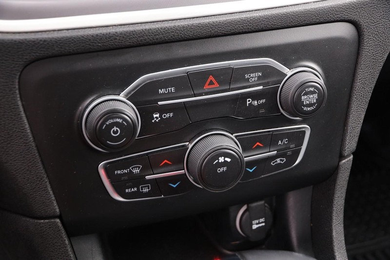 Dodge Charger Vehicle Image 19