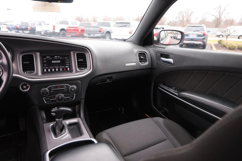 Dodge Charger Vehicle Image 25