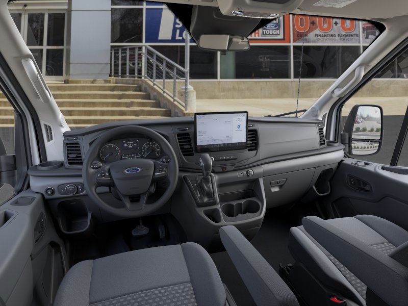Ford Transit Passenger Wagon Vehicle Image 09
